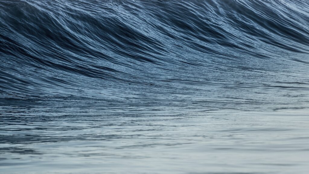 photography of sea waves