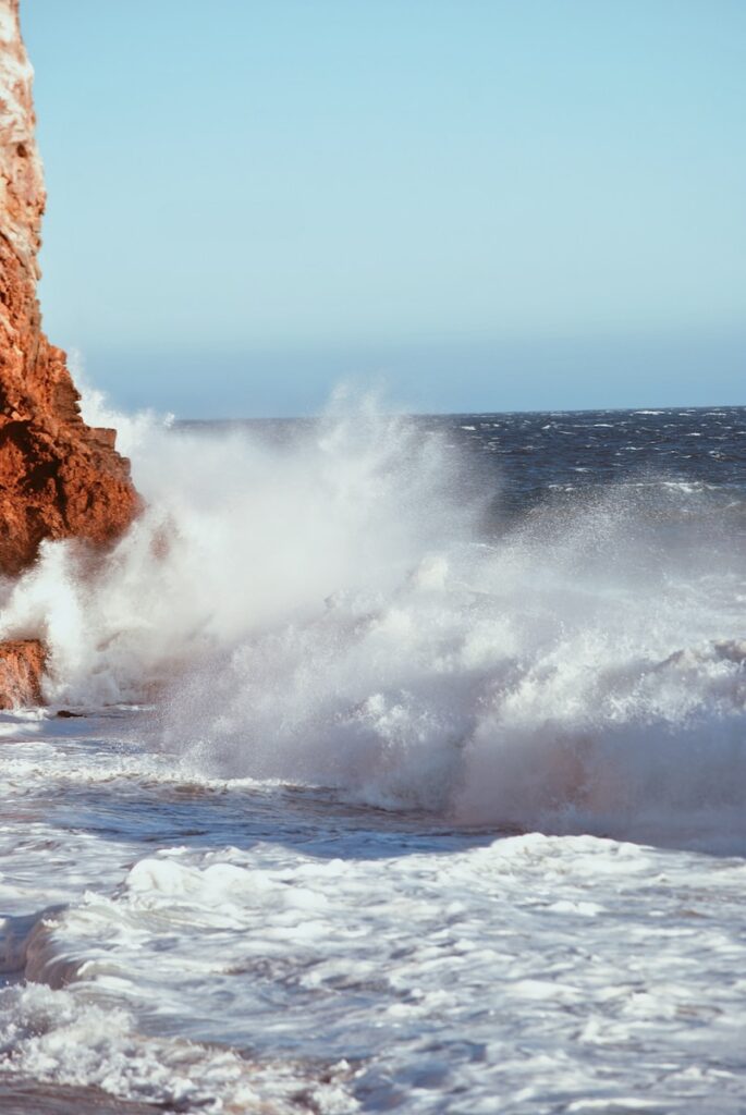 Waves Crashing time-lapse photography of splashing sea waves